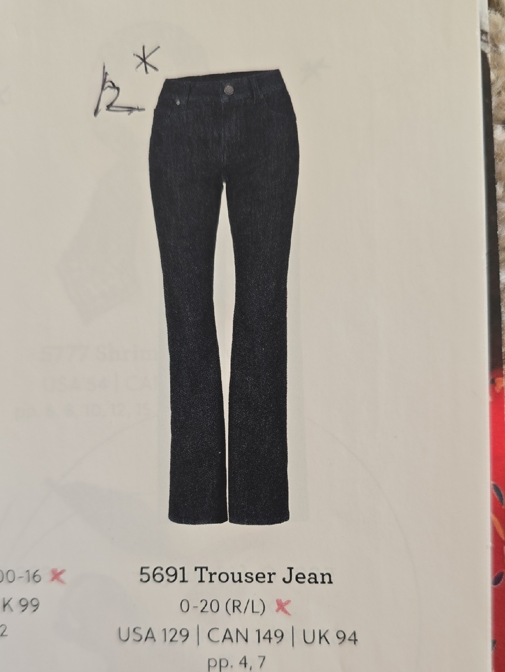 CAbi Trouser Jeans in Dark Indigo 12 - Picture 7 of 8